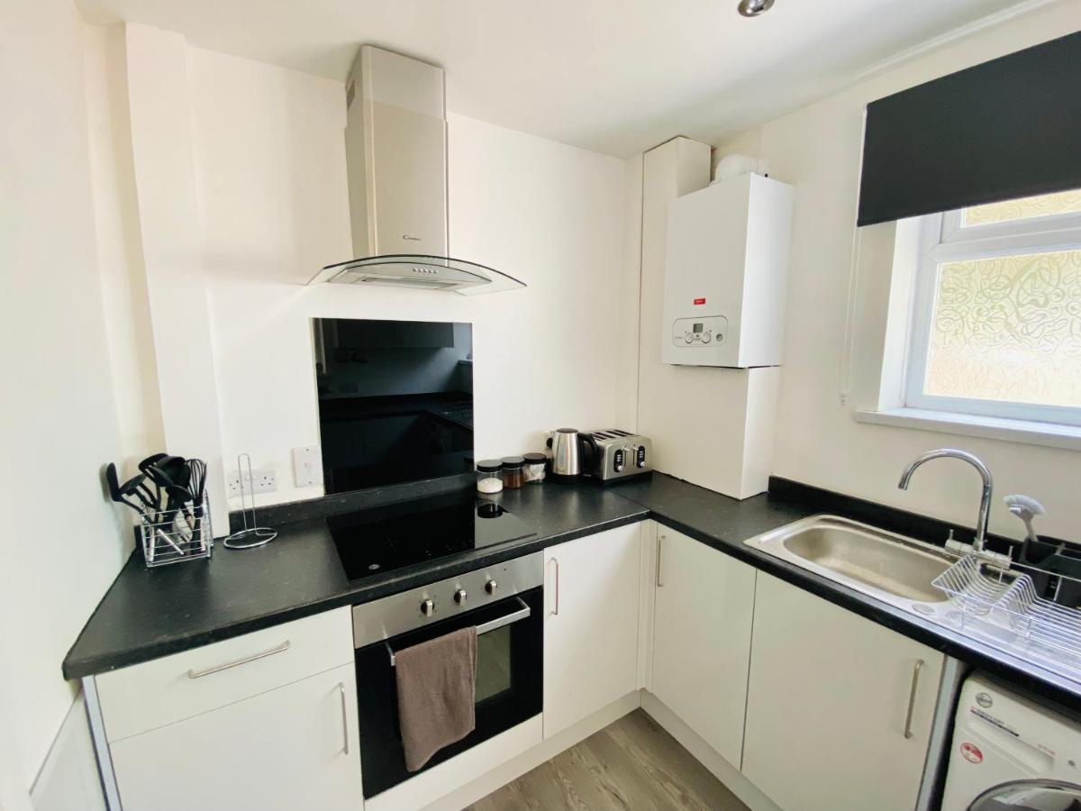 Emerald Living, 4 Bedrooms In The Heart Of Swansea, Close To Beaches! Dış mekan fotoğraf