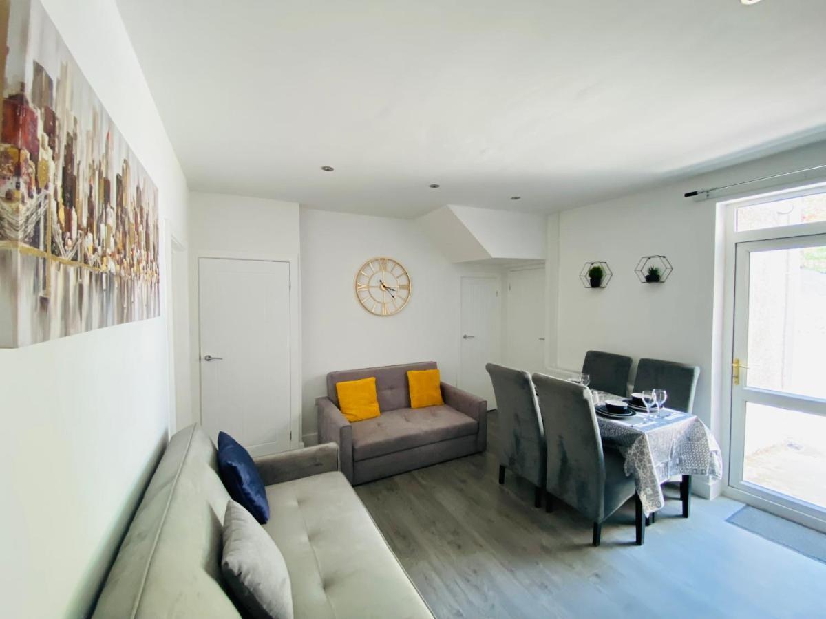 Emerald Living, 4 Bedrooms In The Heart Of Swansea, Close To Beaches! Dış mekan fotoğraf