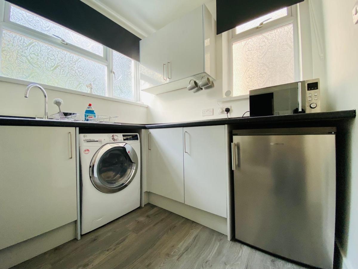 Emerald Living, 4 Bedrooms In The Heart Of Swansea, Close To Beaches! Dış mekan fotoğraf