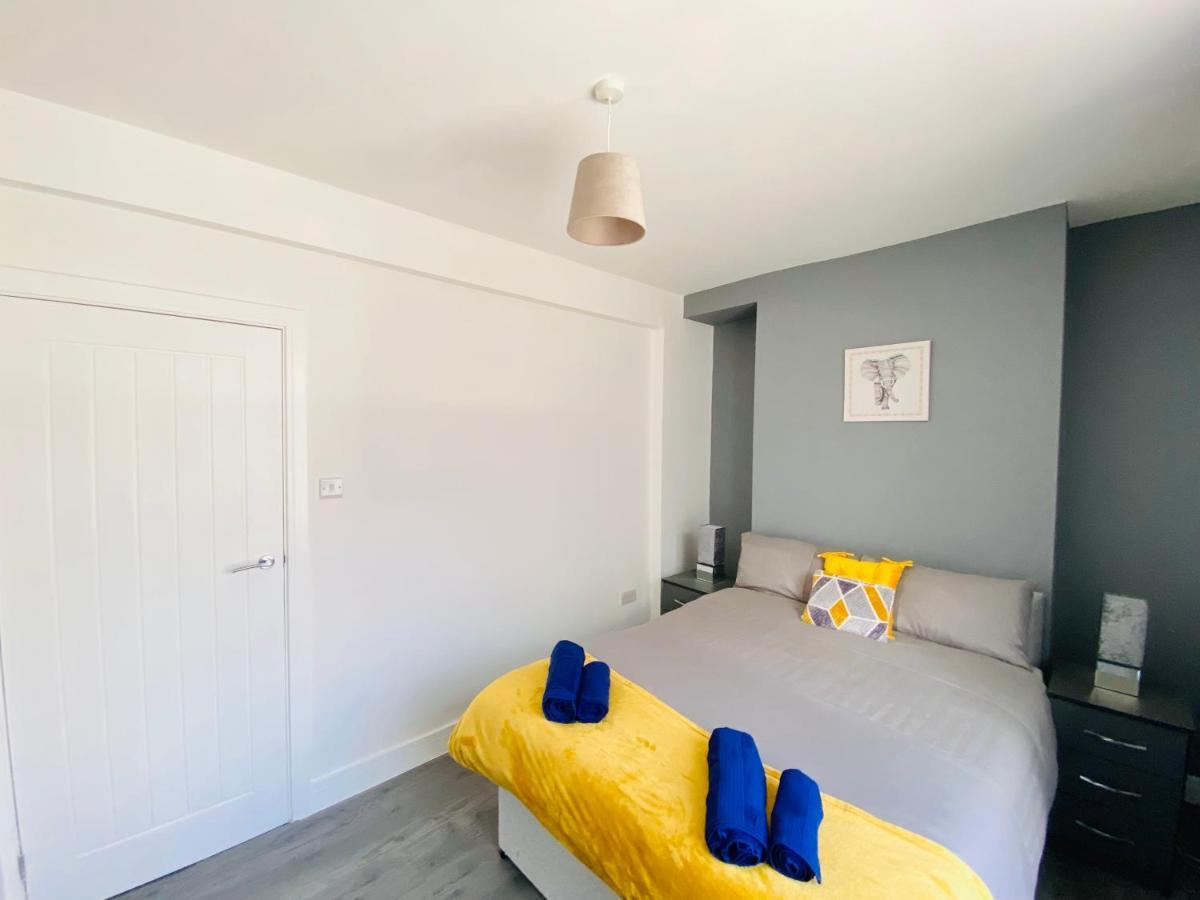 Emerald Living, 4 Bedrooms In The Heart Of Swansea, Close To Beaches! Dış mekan fotoğraf